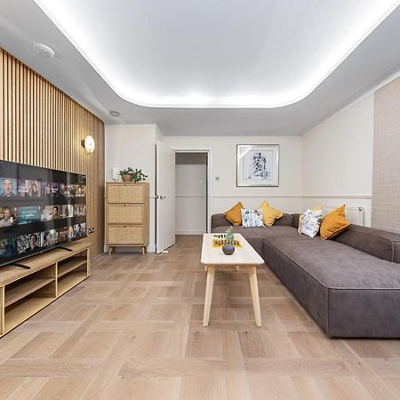 Tranquil 2 Bedroom Apartment Close To St. Paul'S Cathedral London Exteriör bild