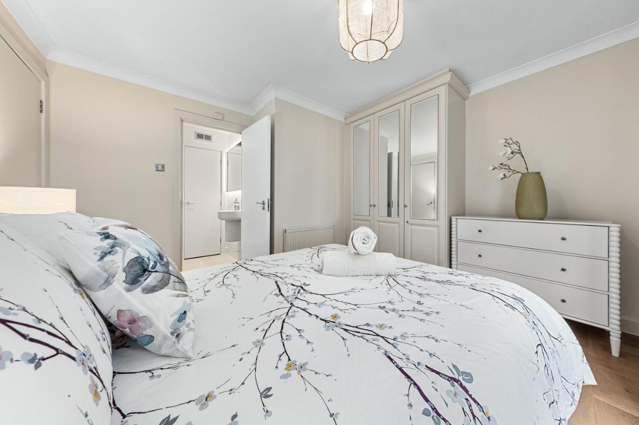 Tranquil 2 Bedroom Apartment Close To St. Paul'S Cathedral London Exteriör bild